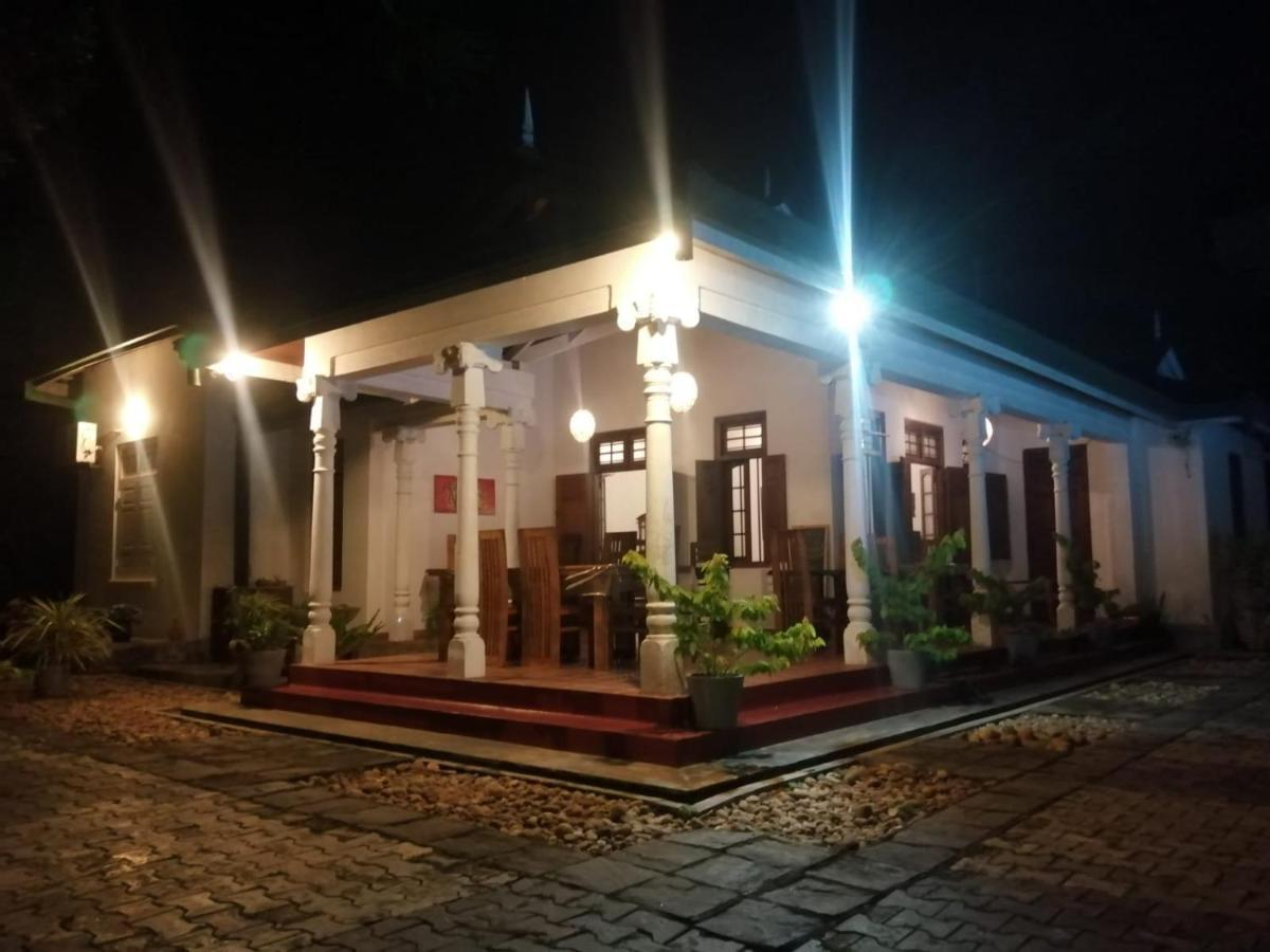 Tranquility Guest House Hikkaduwa Eksteriør bilde