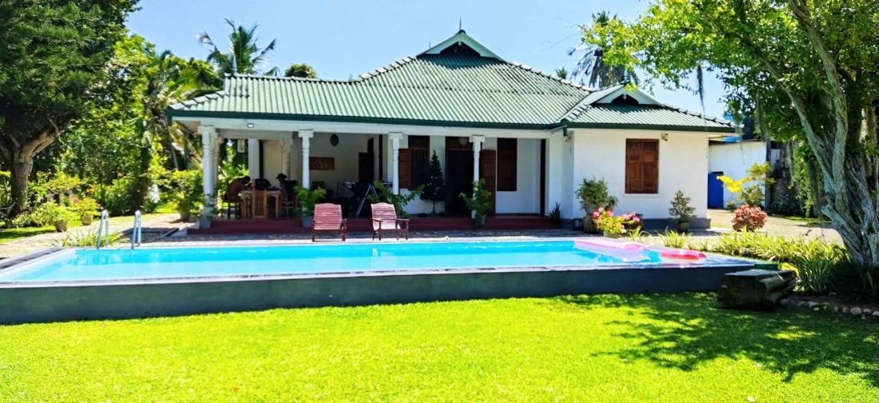 Tranquility Guest House Hikkaduwa Eksteriør bilde