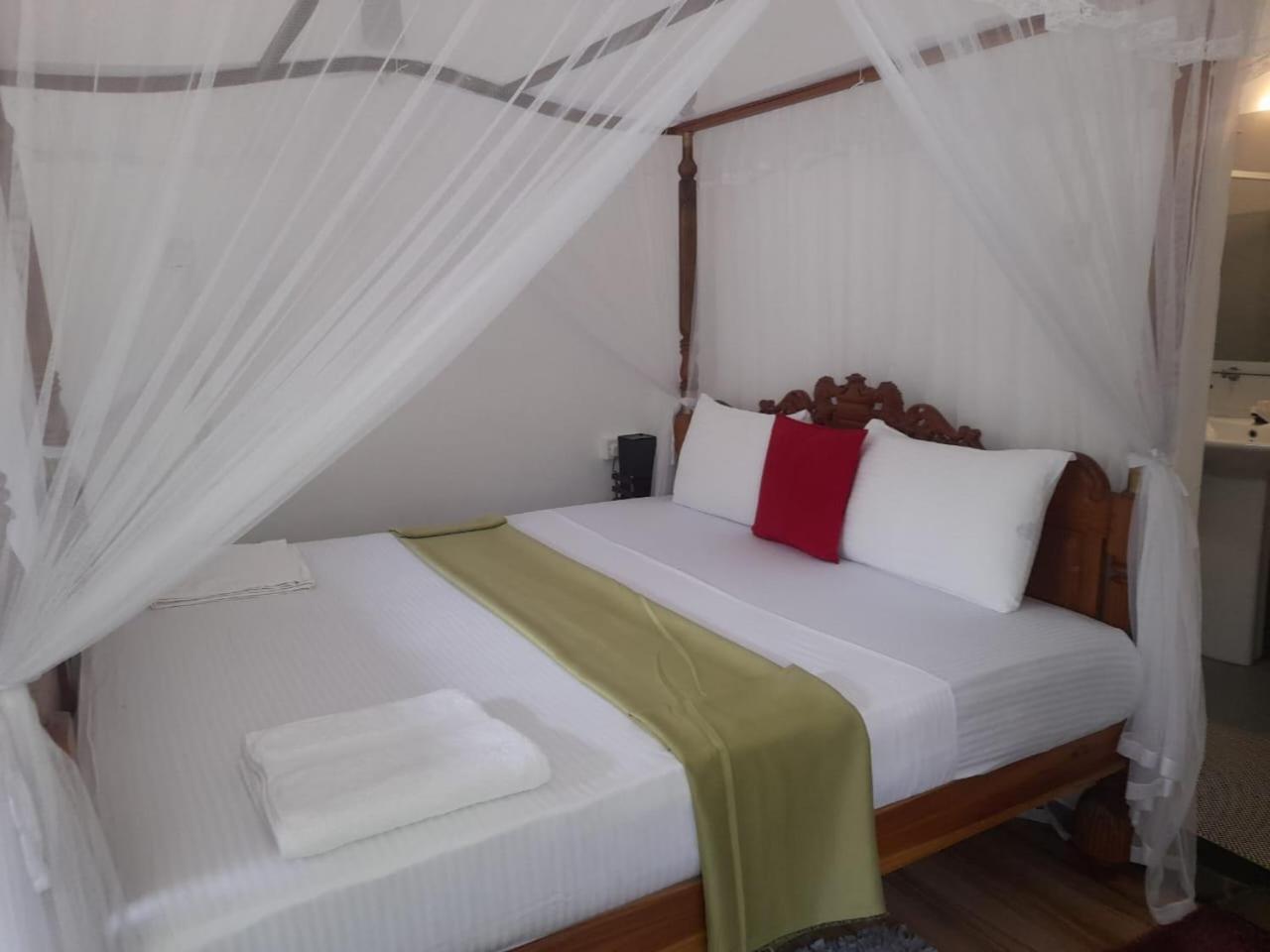 Tranquility Guest House Hikkaduwa Eksteriør bilde