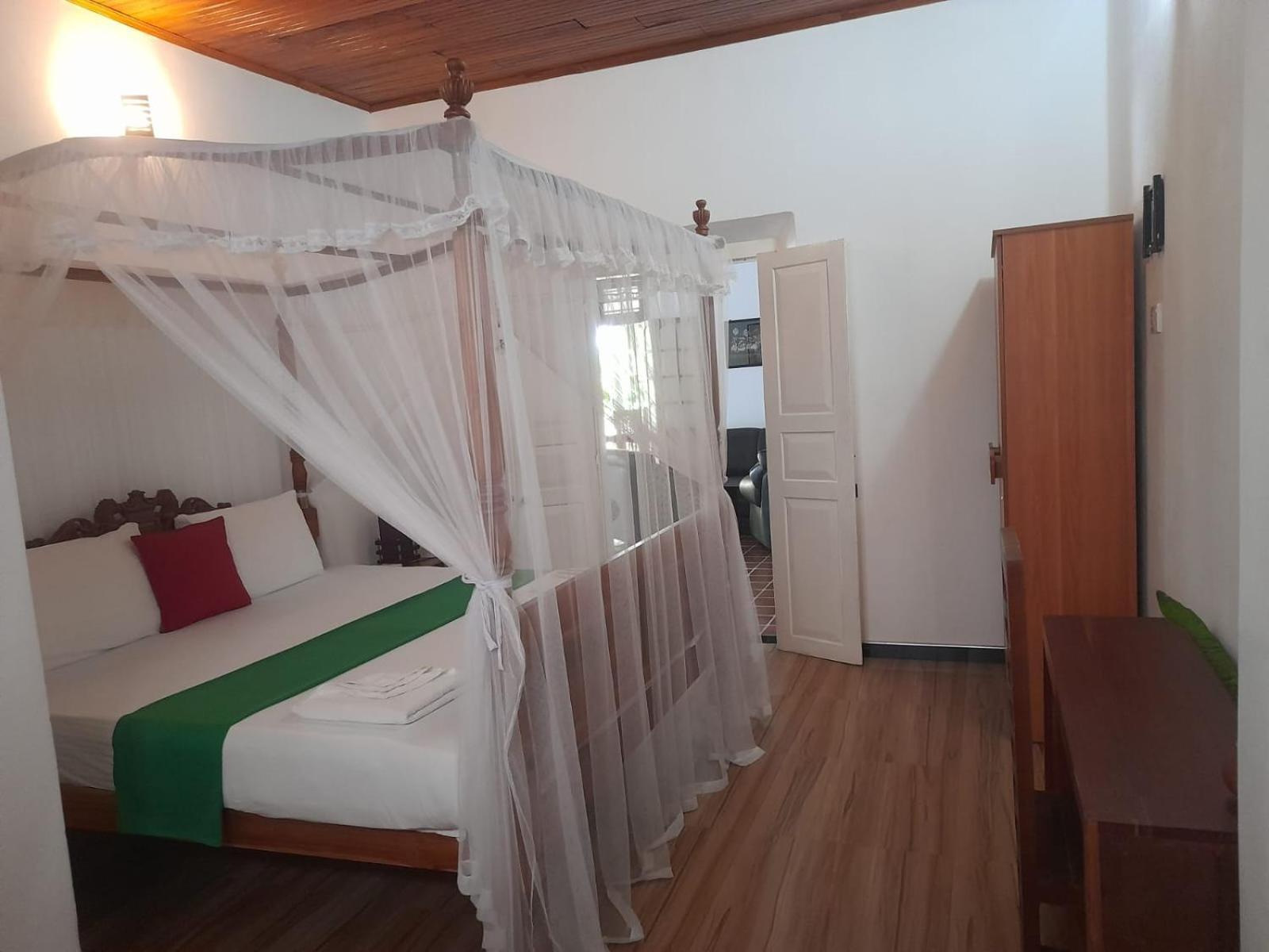 Tranquility Guest House Hikkaduwa Eksteriør bilde